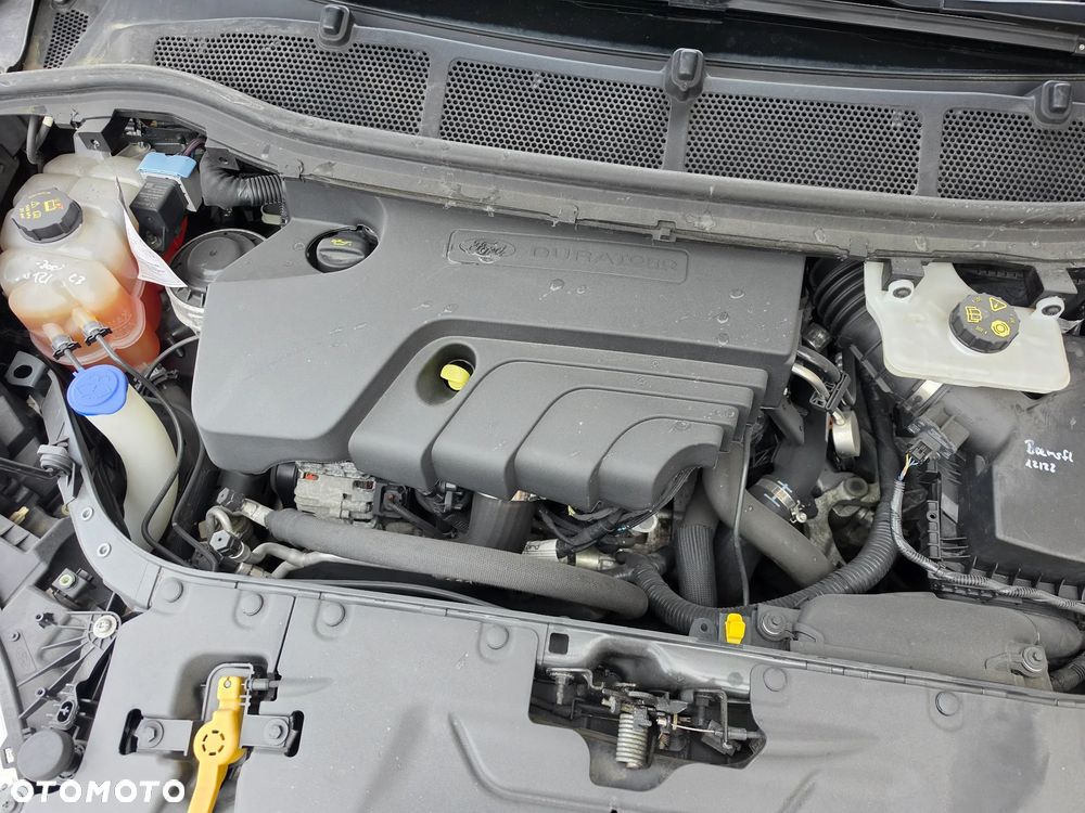 Ford Galaxy 2.0 TDCi Titanium - 17