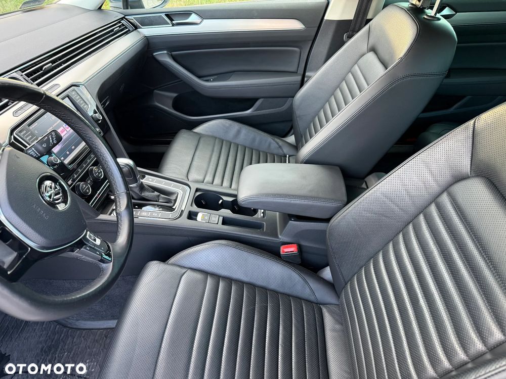 Volkswagen Passat 2.0 TDI BMT 4Mot Highline DSG - 6