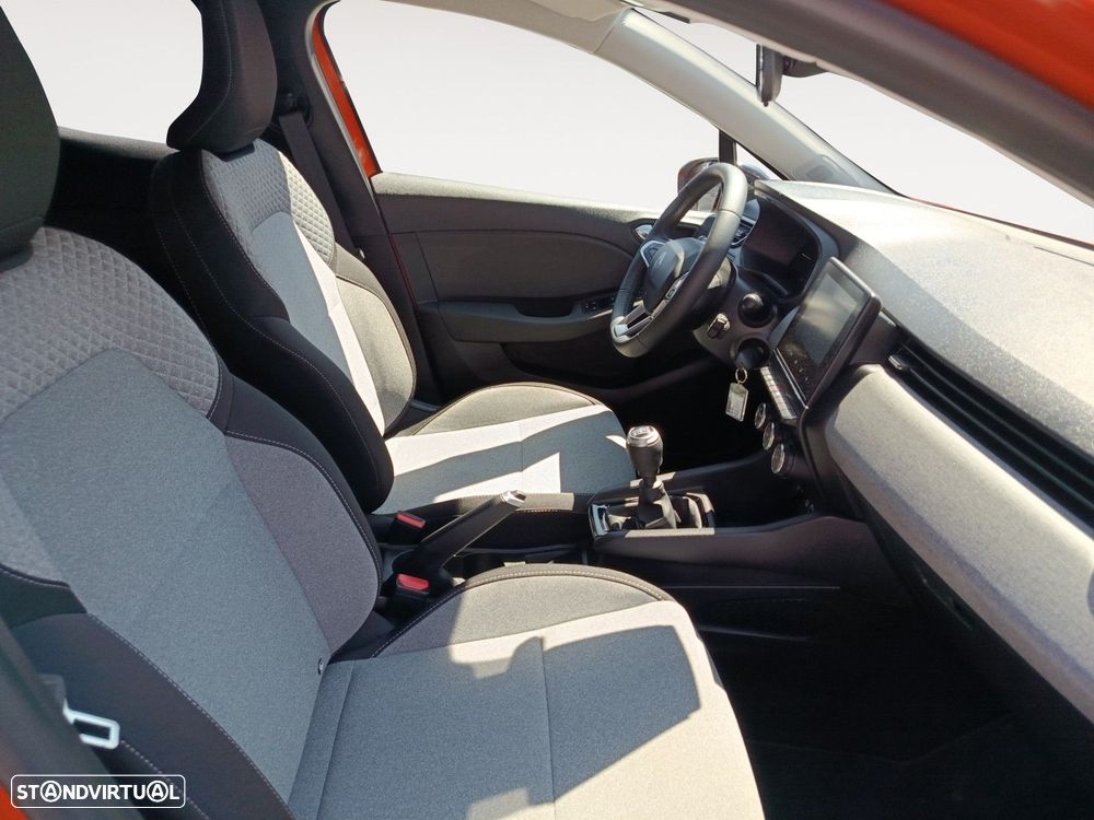 Renault Clio 1.0 TCe Evolution Bi-Fuel - 15