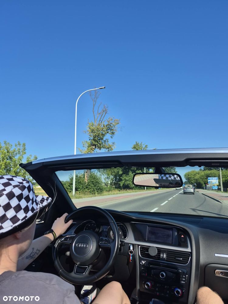 Audi A5 Cabrio - 17