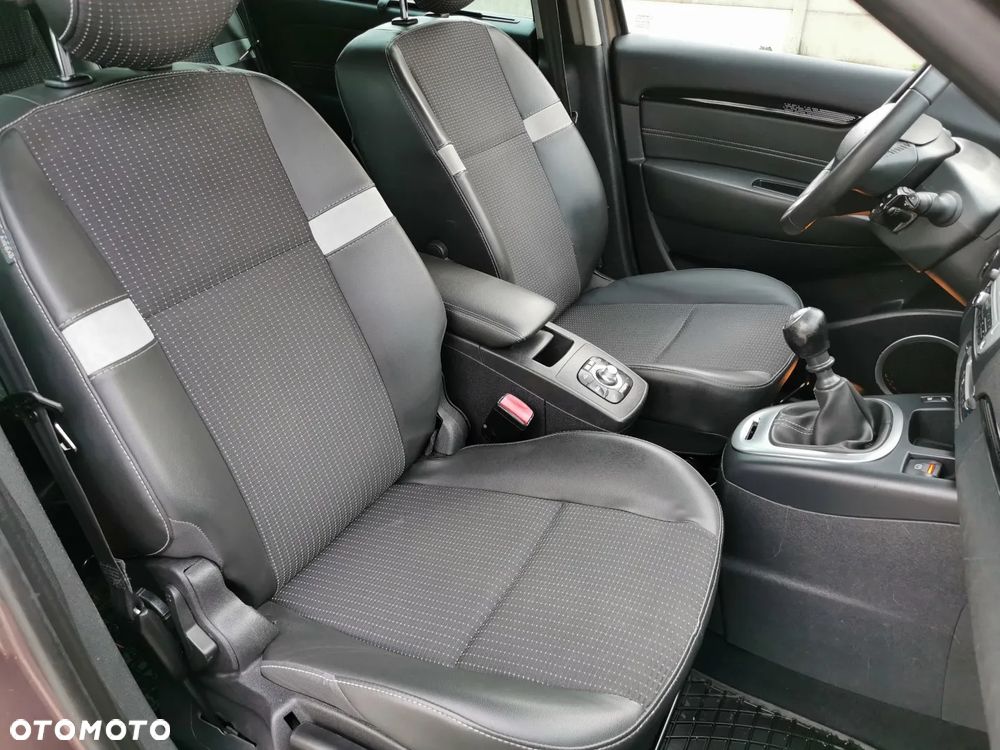Renault Grand Scenic - 11