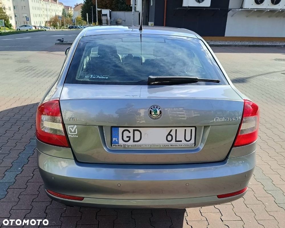 Skoda Octavia 1.6 TDI Ambiente - 3