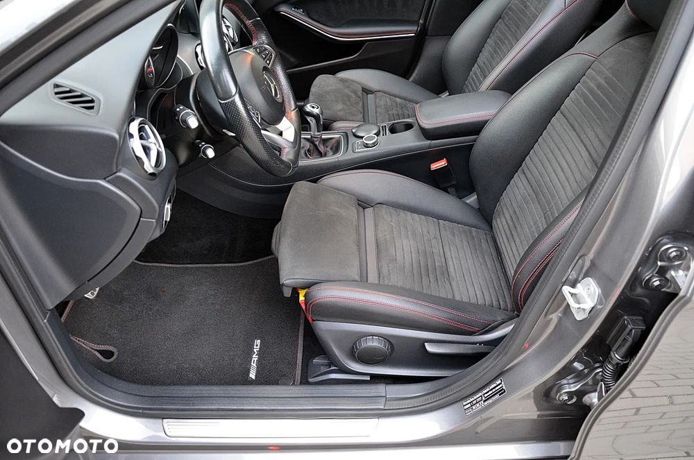 Mercedes-Benz GLA 180 (CDI) d AMG Line - 14