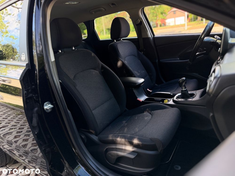Hyundai i30 1.6 CRDI 48V-Hybrid EDITION 30+ - 14
