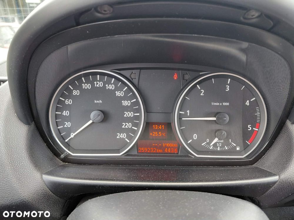 BMW Seria 1 118d - 17