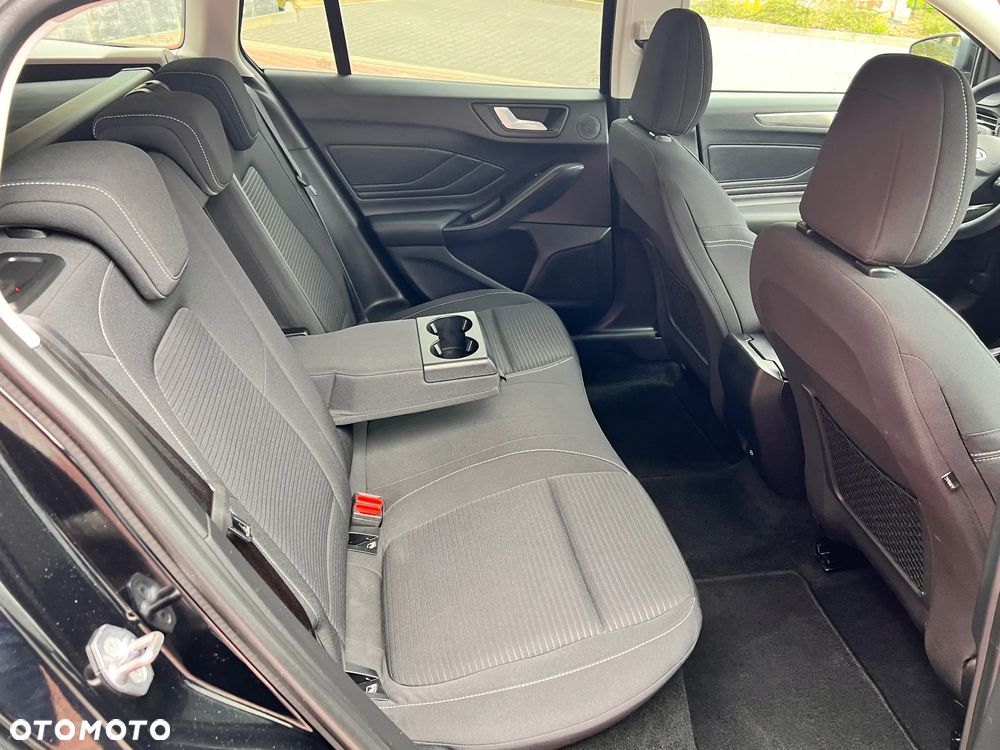 Ford Focus 1.5 EcoBlue Titanium X - 23