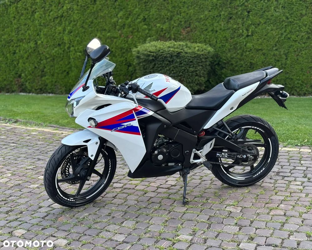 Honda CBR - 5