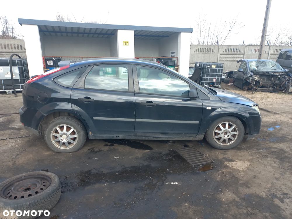 Ford Focus mk2 1.6 tdci 05r F3 wszystkie części - 3