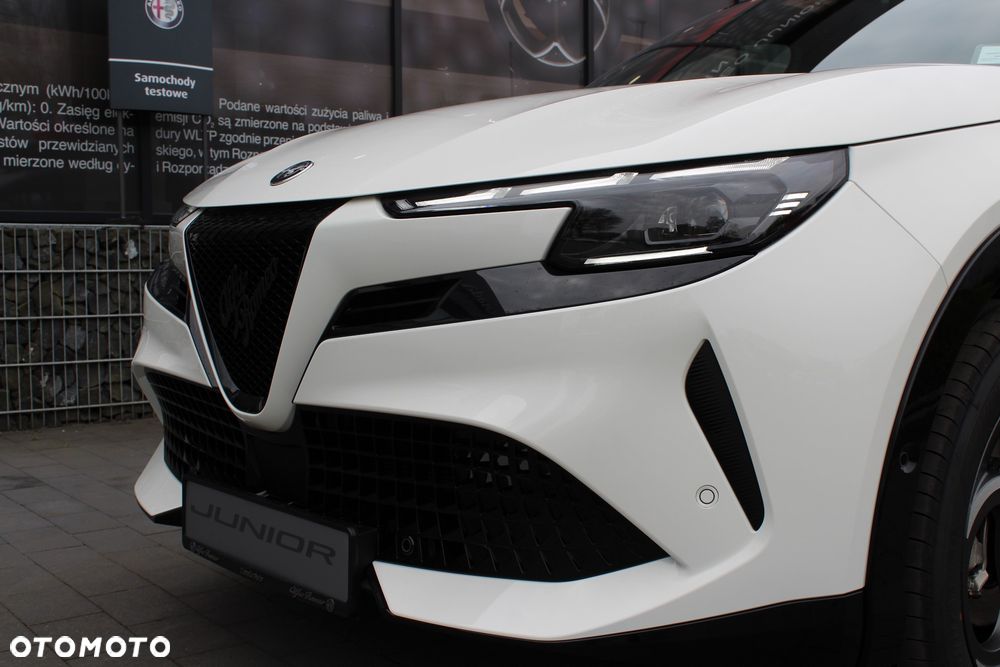 Alfa Romeo Junior 1.2 mHEV Sport Speciale eDCT - 5