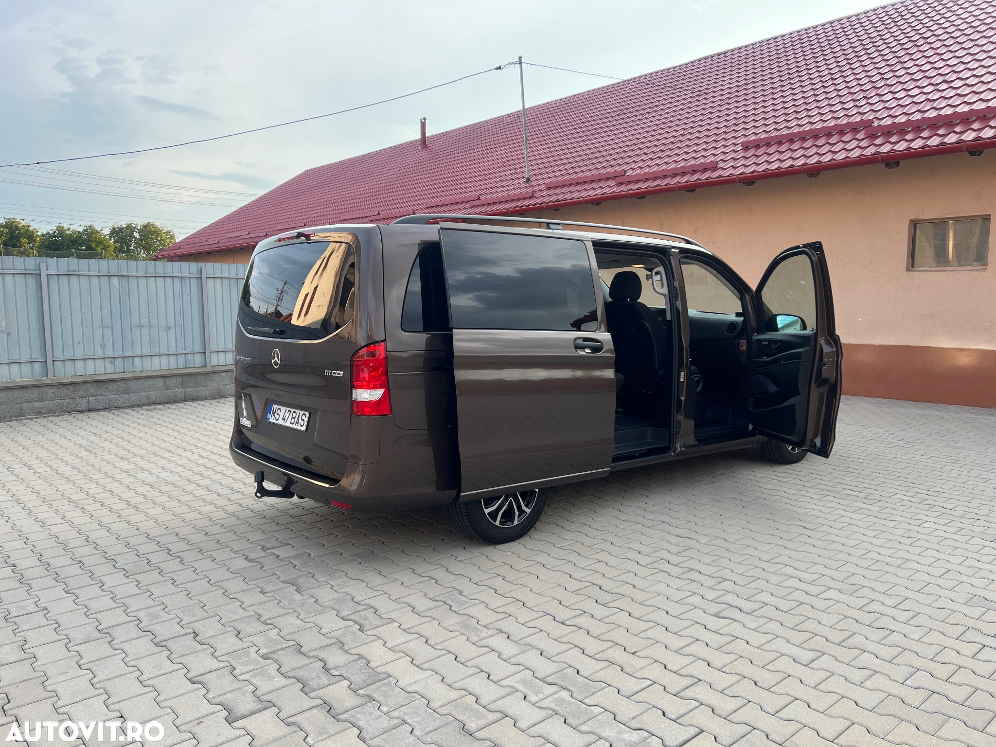 Mercedes-Benz Vito 111 CDI (BlueTEC) Tourer Lang PRO - 26
