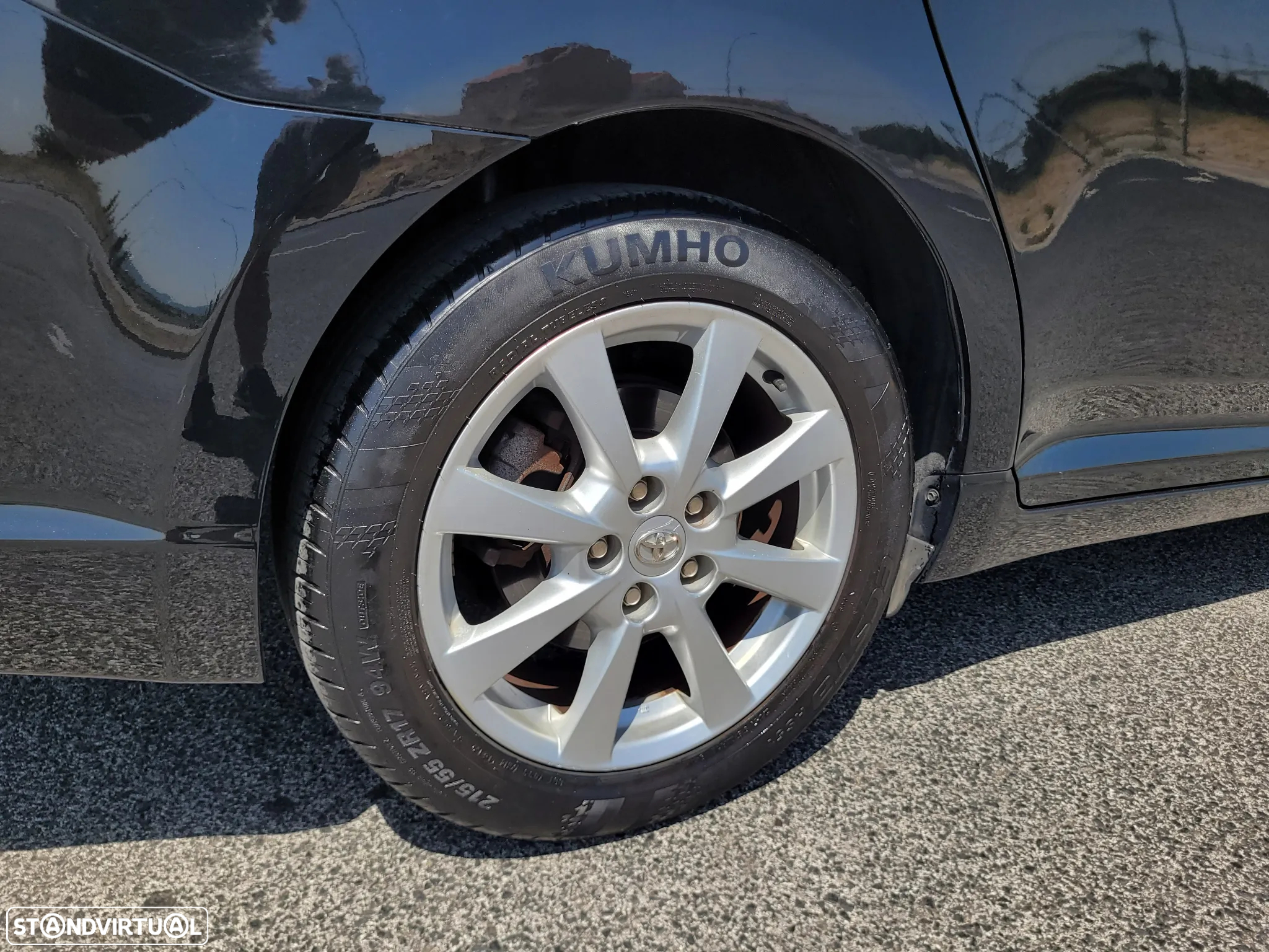 Toyota Avensis SW 2.0 D-4D - 41