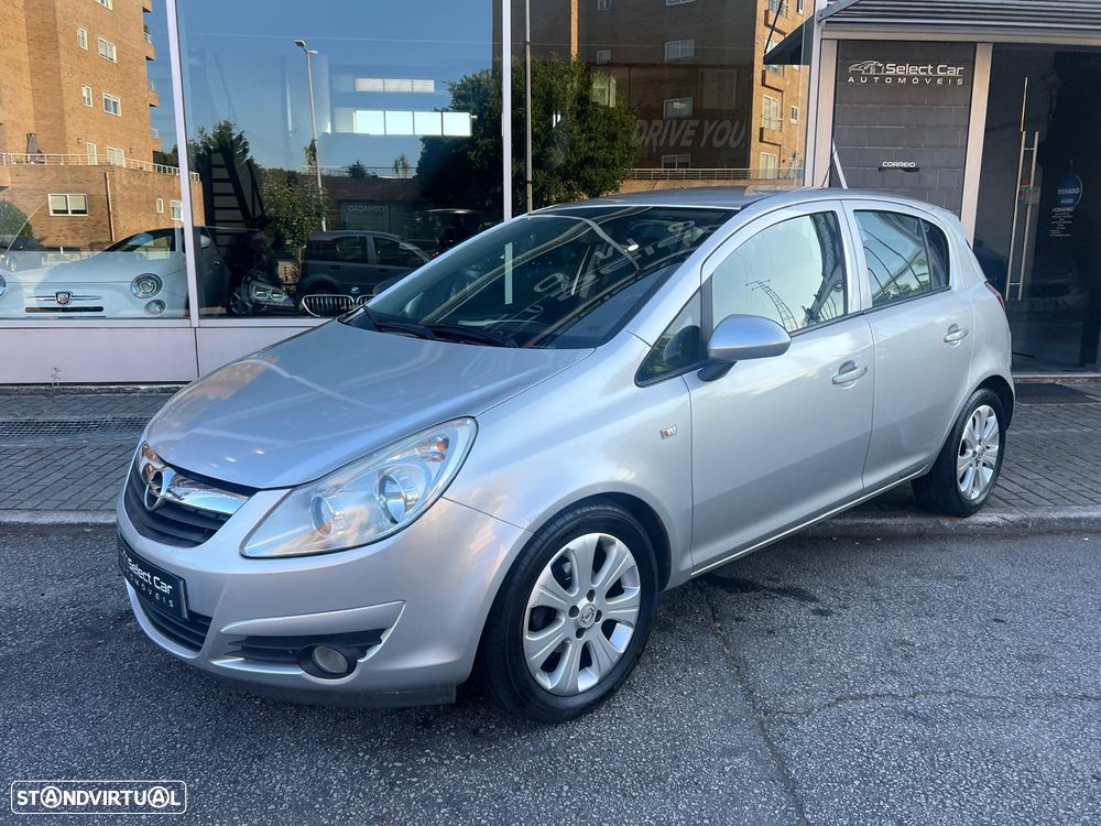 Opel Corsa 1.3 CDTI Cosmo - 1