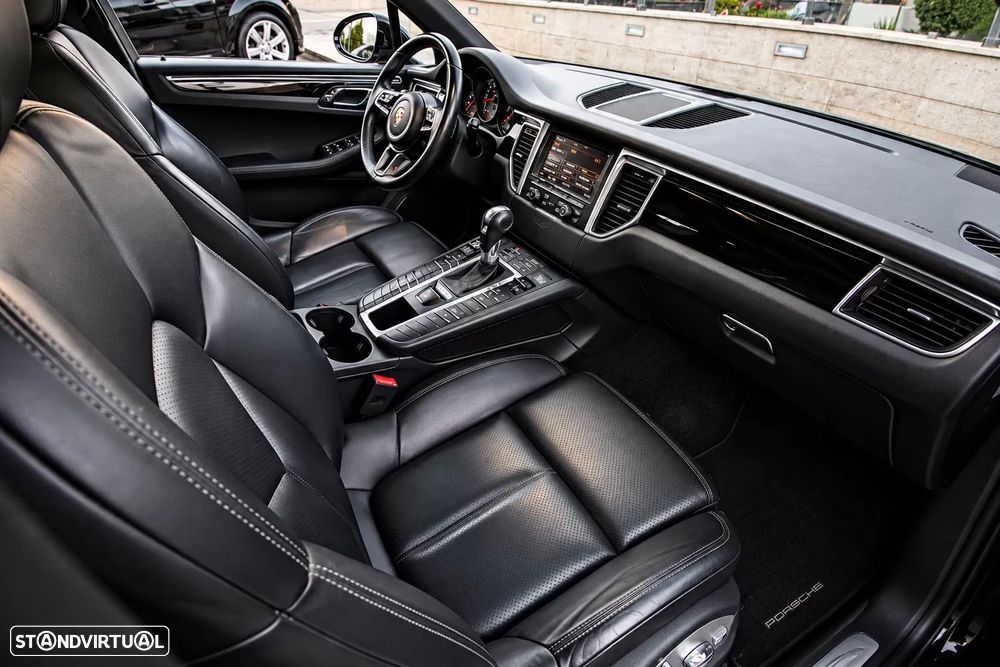 Porsche Macan S - 44