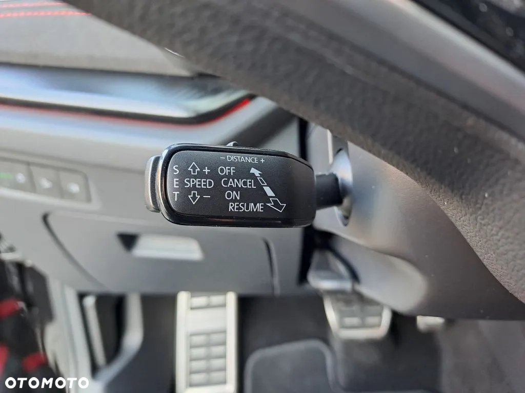 Skoda Octavia 2.0 TSI RS DSG - 18