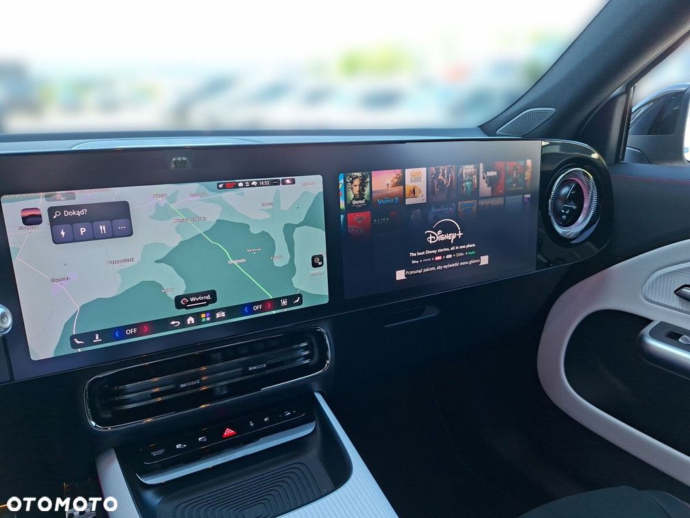 Mercedes-Benz GLB - 21