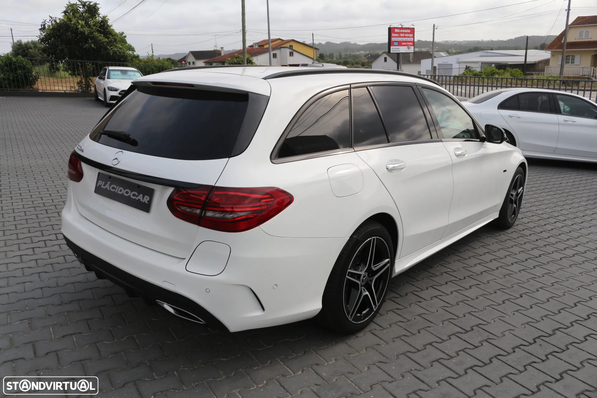 Mercedes-Benz C 300 de AMG Line - 3