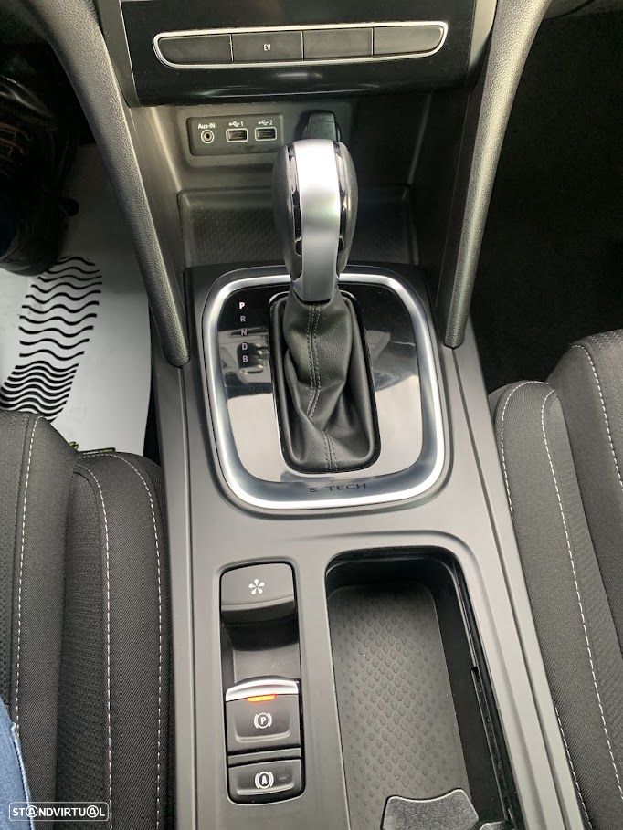 Renault Mégane Sport Tourer 1.6 E-Tech Plug-In Zen - 9