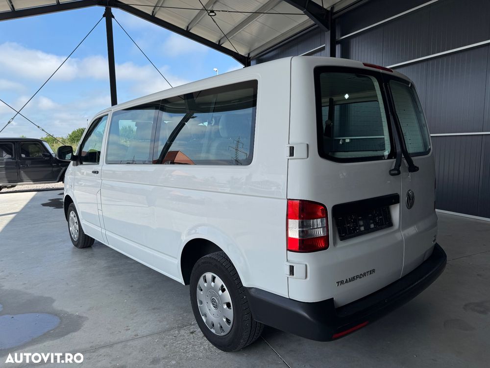 Volkswagen Transporter - 3