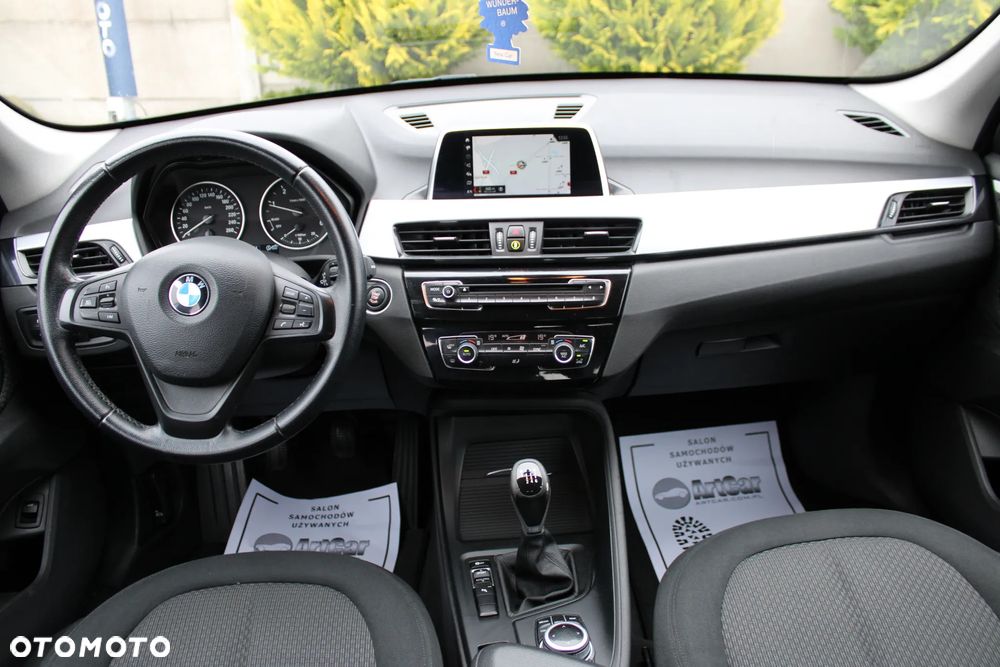 BMW X1 sDrive18d Advantage - 22