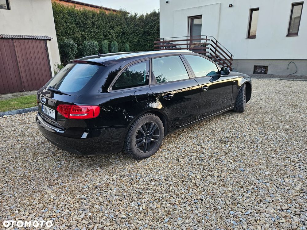 Audi A4 Avant 2.0 TDI - 7