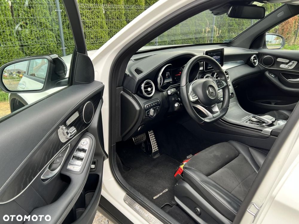 Mercedes-Benz GLC - 9