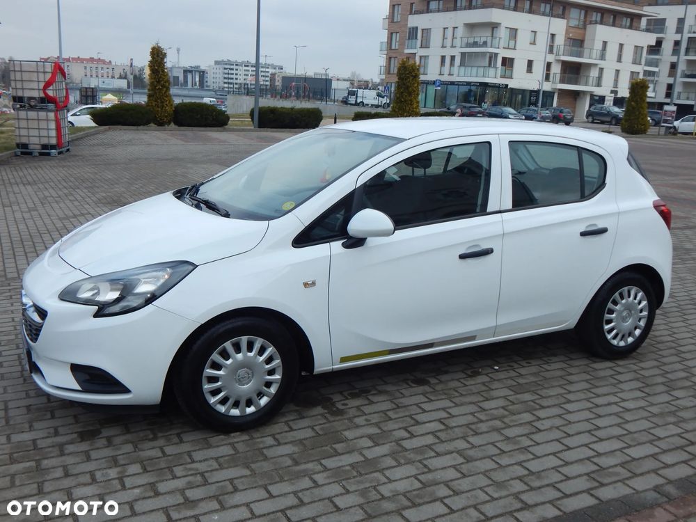 Opel Corsa 1.4 16V Cosmo - 4