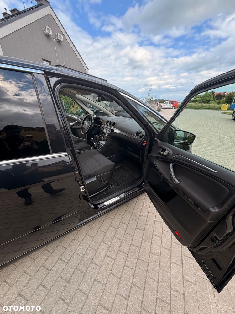Ford S-Max 2.0 TDCi DPF Titanium - 12