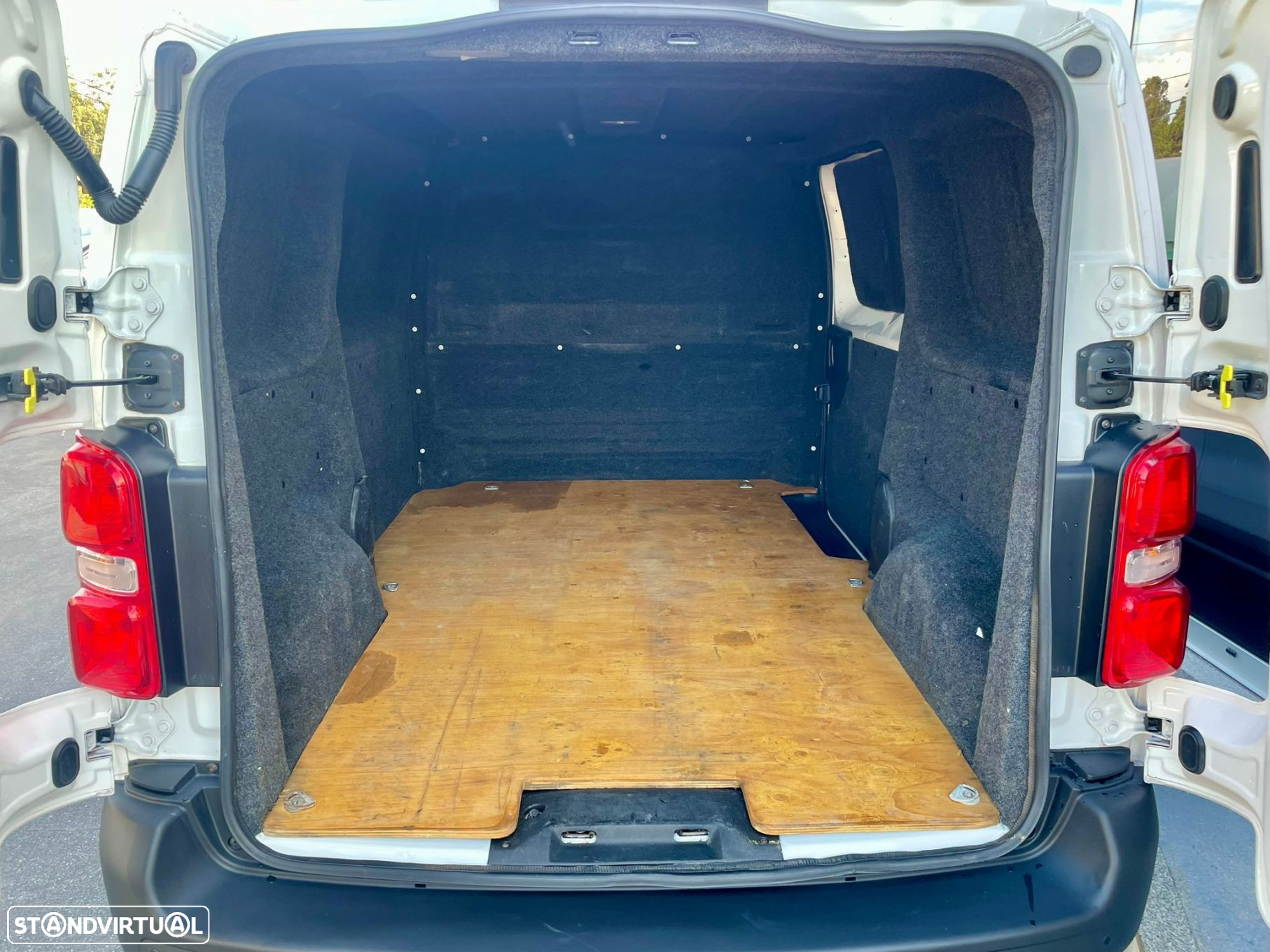 Citroën Jumpy 1.6 BlueHDi M - 13