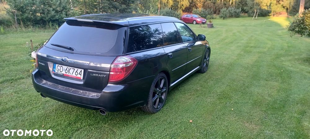 Subaru Legacy 2.0R Trend - 15