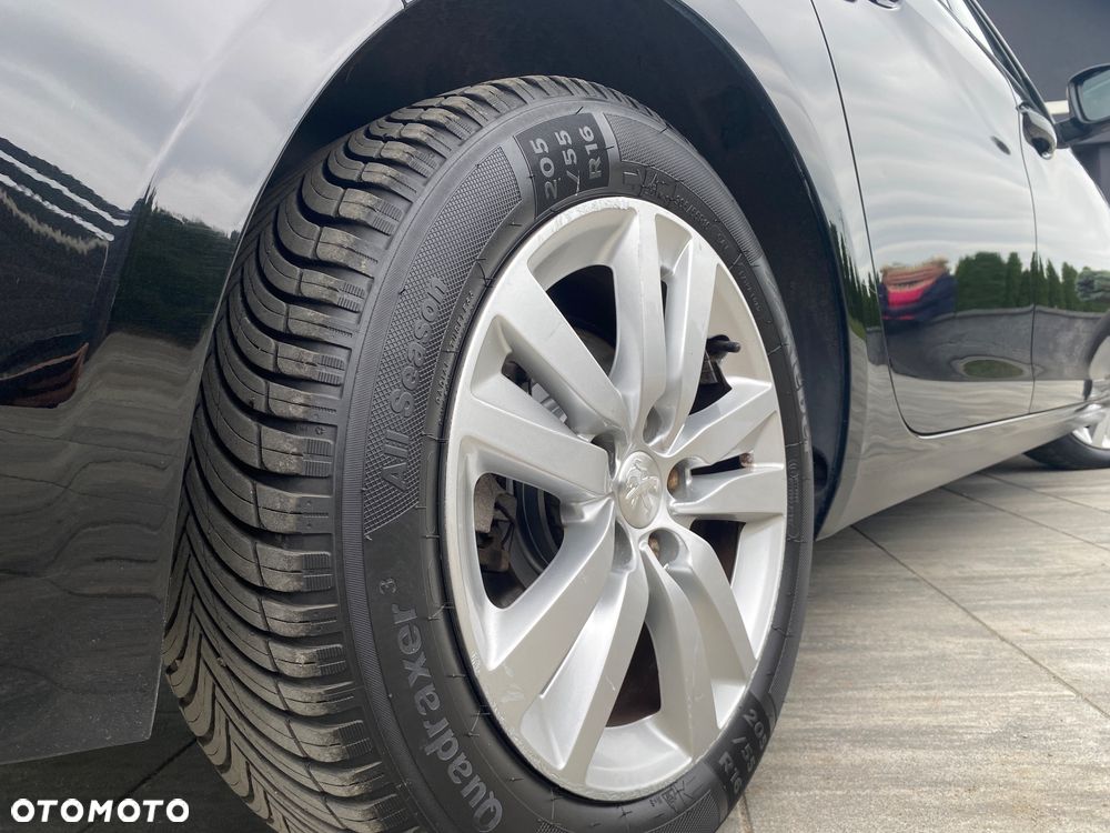 Peugeot 308 1.5 BlueHDi Allure Pack S&S - 39