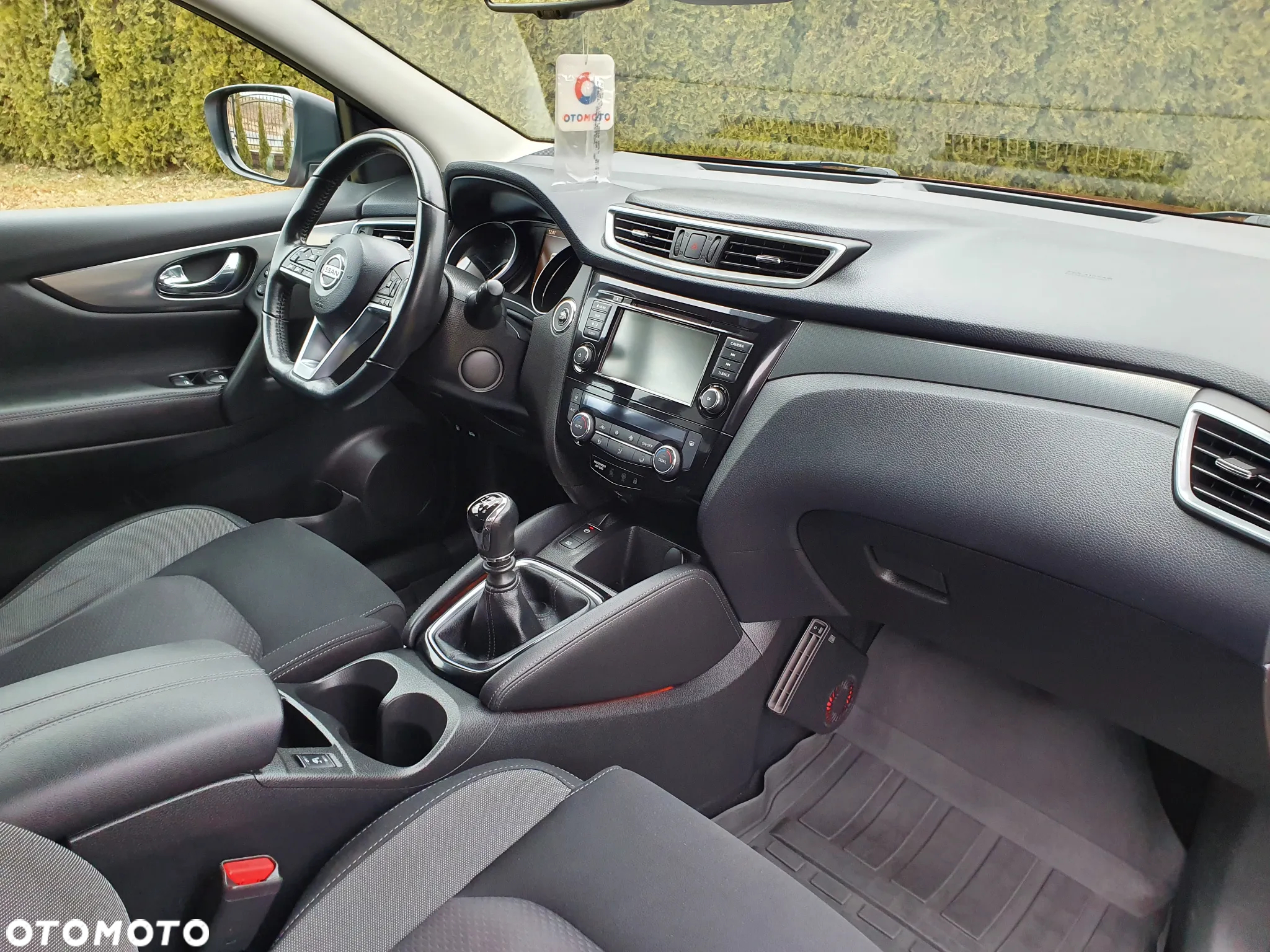 Nissan Qashqai 1.3 DIG-T Tekna - 16