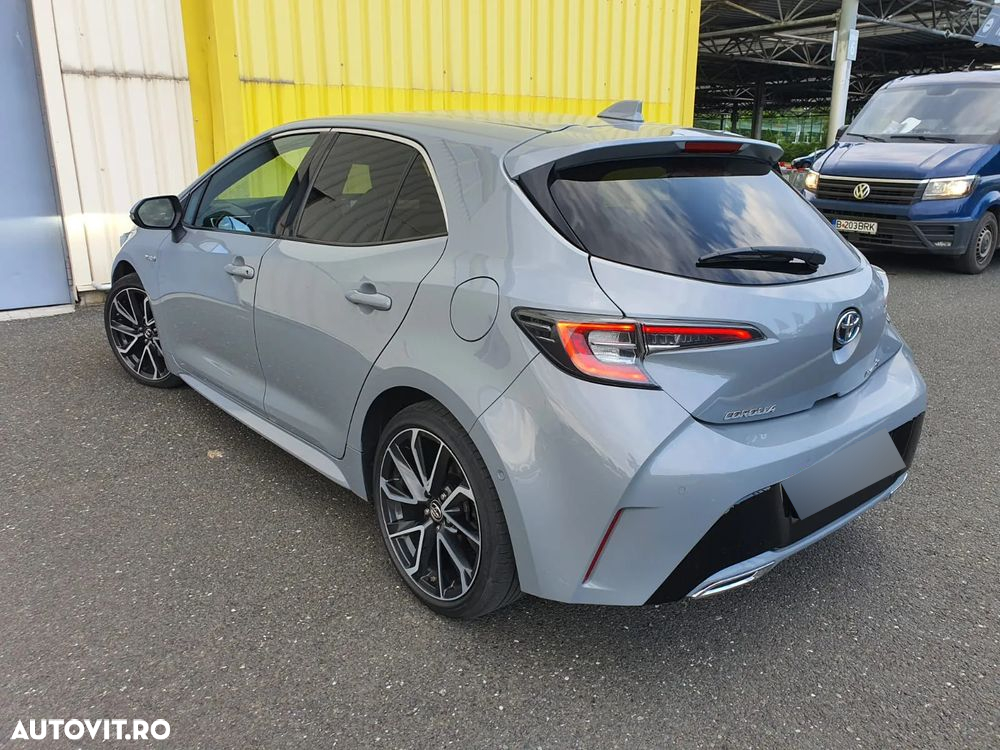 Toyota Corolla 2.0 HSD Exclusive - 8