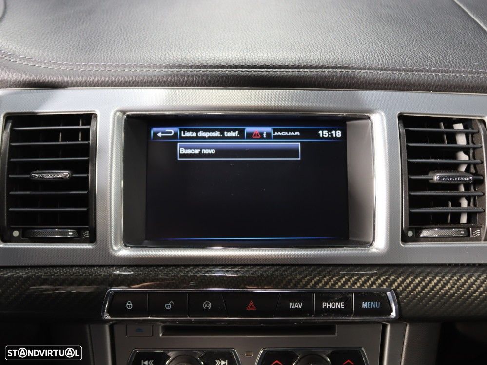 Jaguar XF 2.2 D Premium Luxury - 24