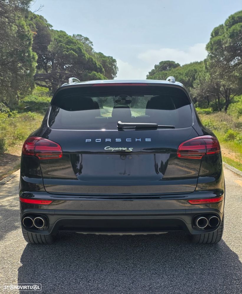 Porsche Cayenne S E-Hybrid - 6