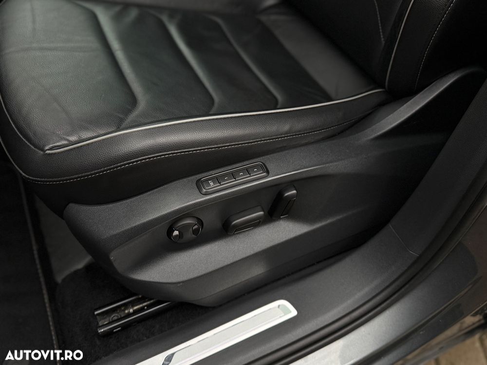 Volkswagen Tiguan 2.0 TDI SCR 4MOTION DSG Highline - 32