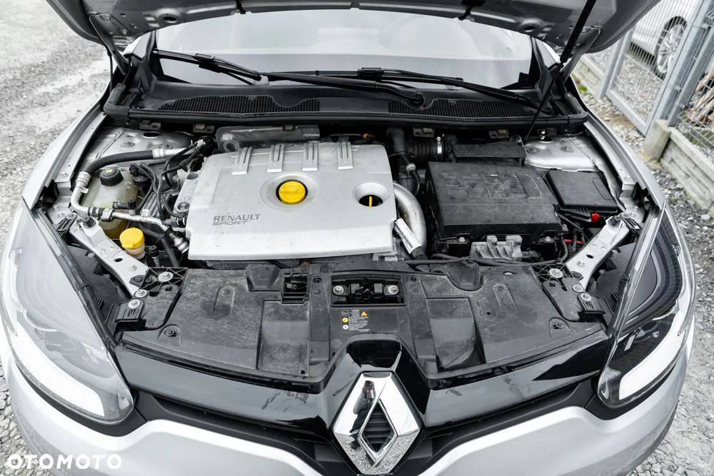 Renault Megane TCe 220 Start & Stop GTline 220 - 40