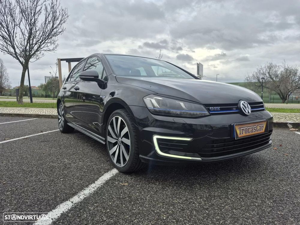 VW Golf 1.4 GTE Plug-In-Hybrid DSG - 11