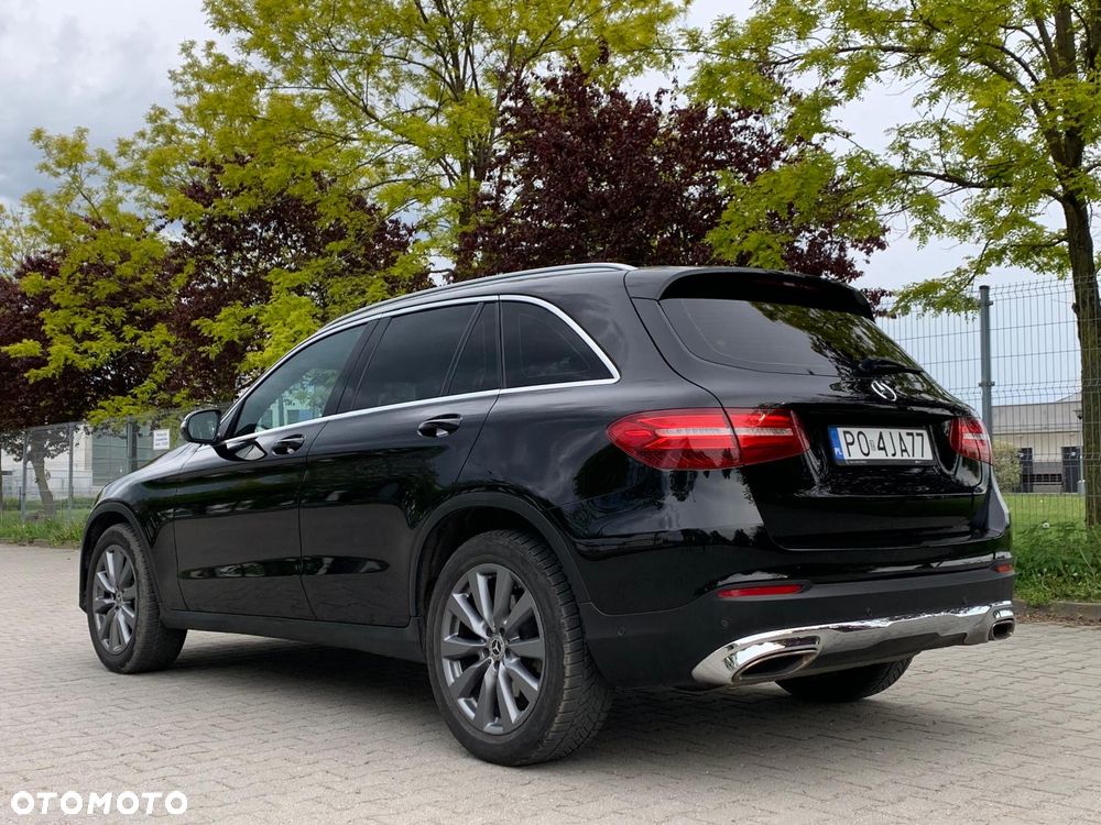 Mercedes-Benz GLC - 16