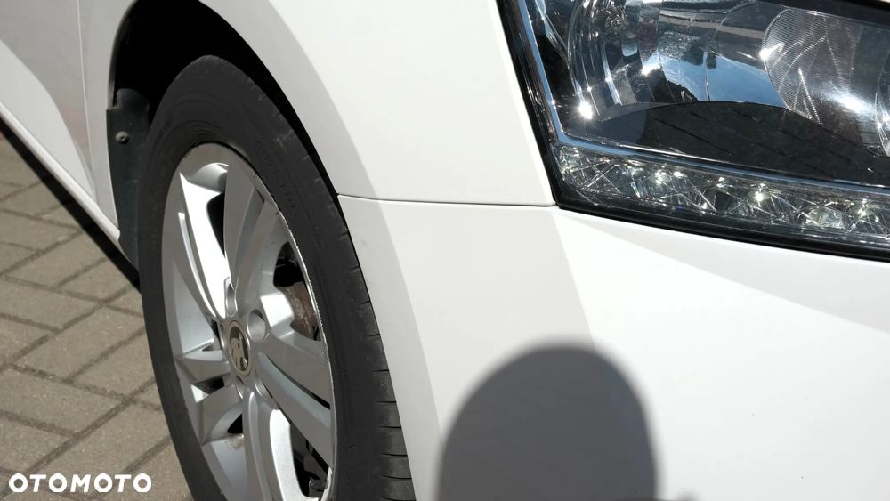 Skoda Fabia 1.0 TSI Ambition Plus DSG - 17