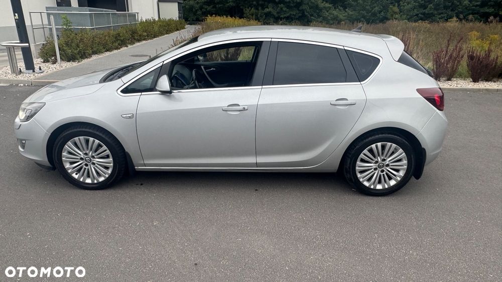Opel Astra - 19