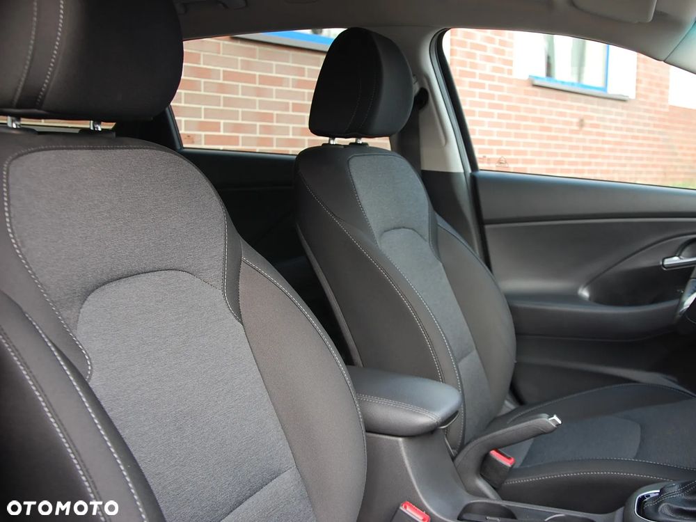 Hyundai i30 1.0 T-GDI Smart DCT - 11