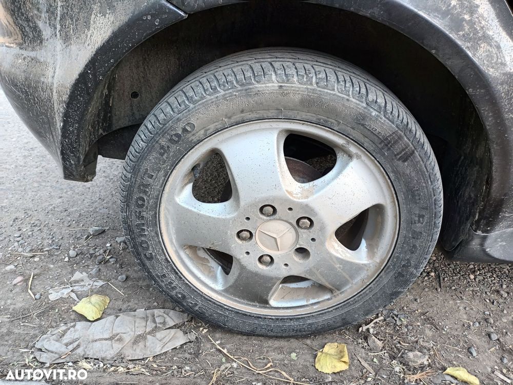 Dezmembrari  Mercedes-Benz A-CLASS (W168)  1997  > 2004 A 160 (168.03 - 3