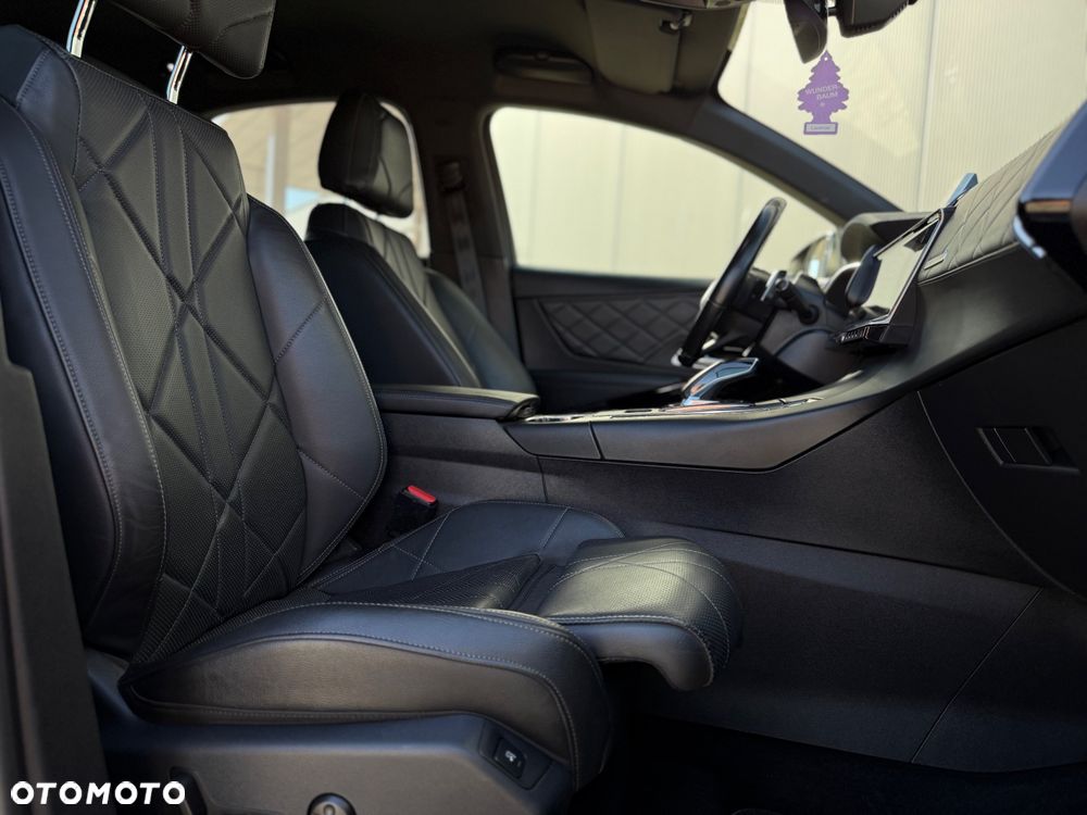 DS Automobiles DS 7 Crossback 2.0 BlueHDi Louvre - 32