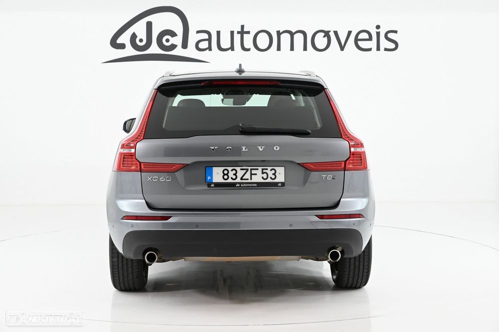Volvo XC 60 2.0 T8 PHEV Inscription AWD - 8