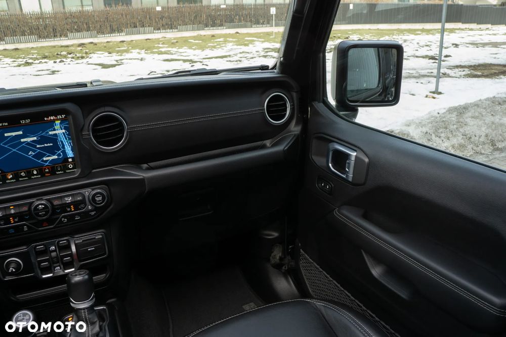 Jeep Wrangler Unlimited 2.0 Turbo PHEV 4xe Sahara - 25