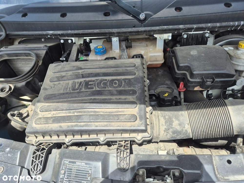Iveco DAILY 35C15 KONTENER 4.20 KLIMA WINDA SUPER STAN - 18