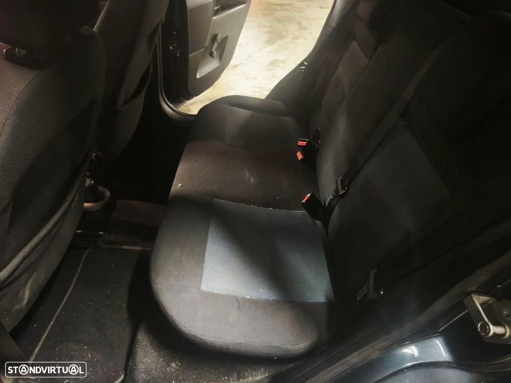 Ford Fiesta 1.25 Trend - 15