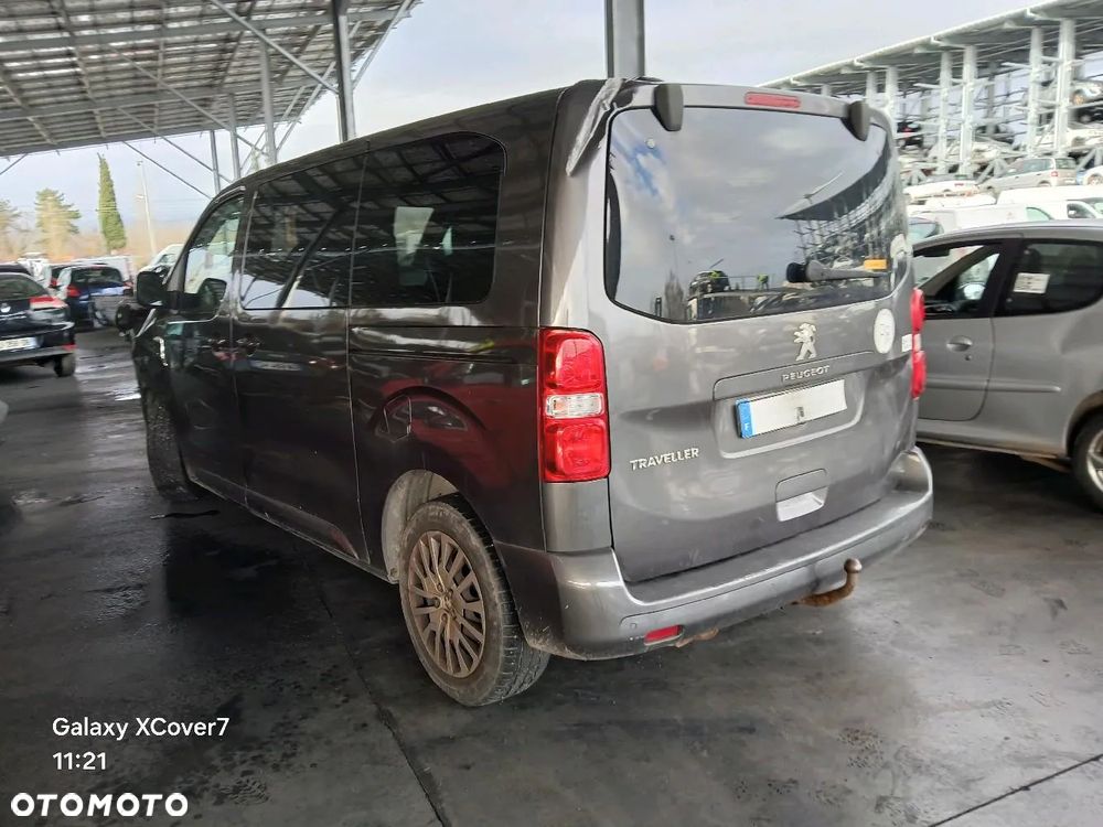 Peugeot Traveller 2.0 BlueHDi Compact Active - 5