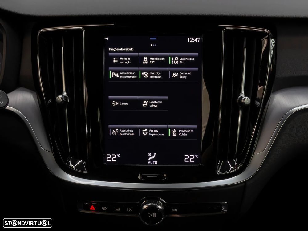 Volvo V60 2.0 B4 Momentum Plus Geartronic - 29