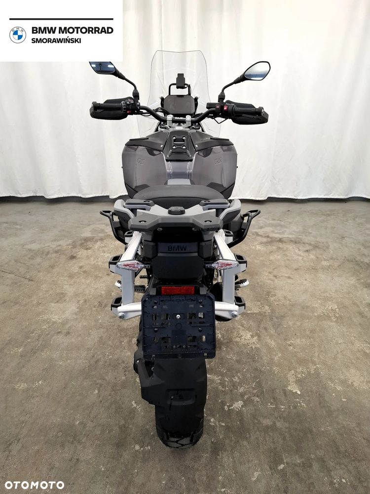 BMW R - 7